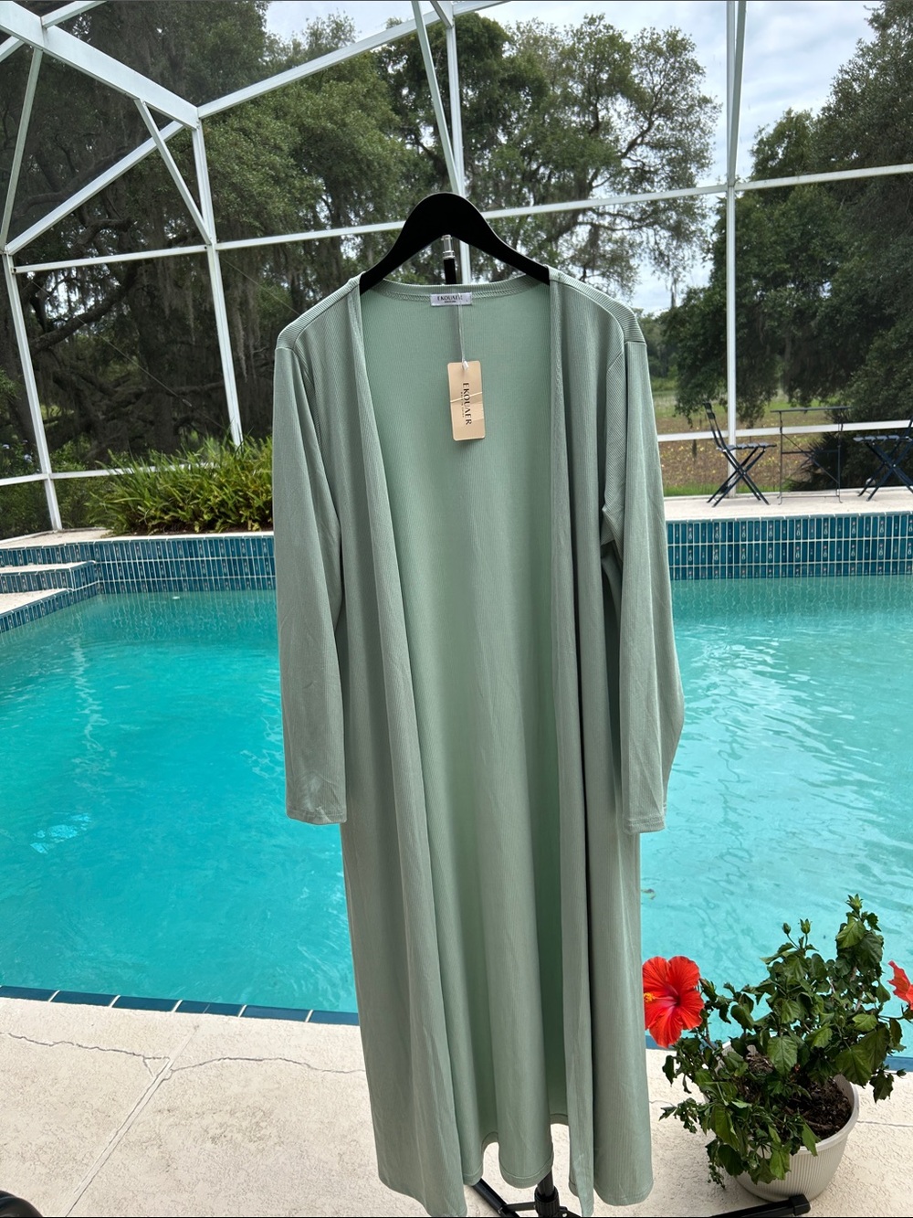 NWT Long Open-Front Cardigan in Sage Green by Ekouaer Size L